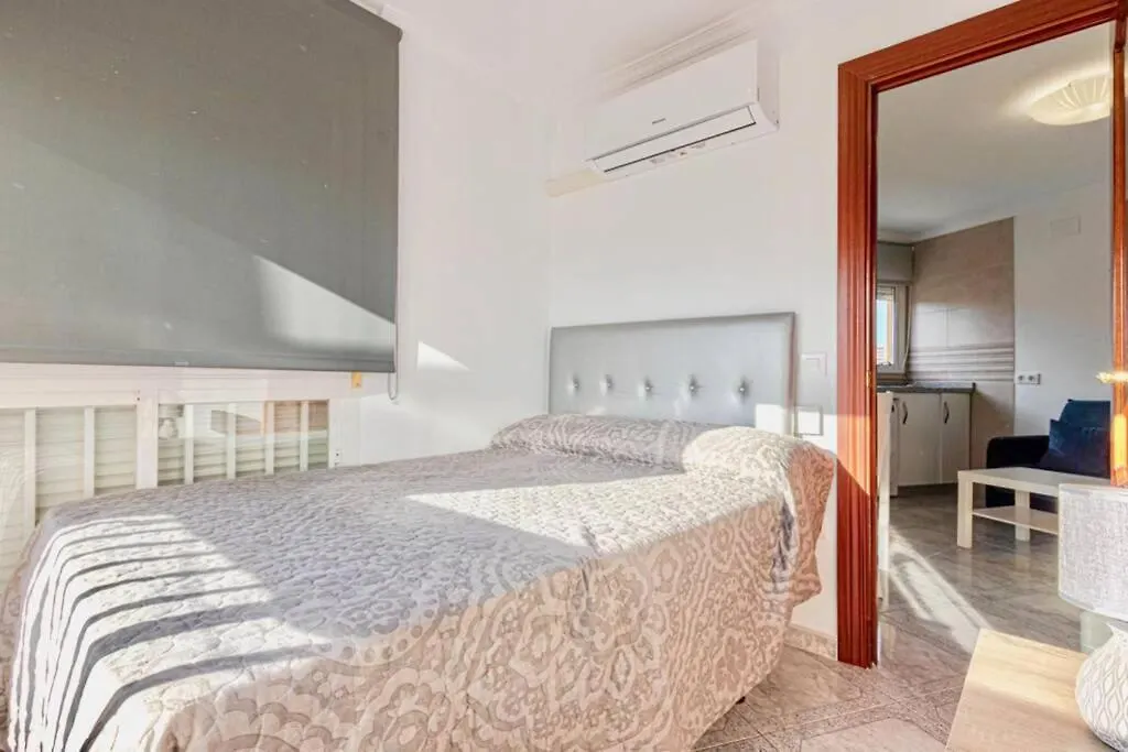 797 Holiday Rentals - Piso en Puerto Marina a 1 min de la playa Benalmádena Apartamento